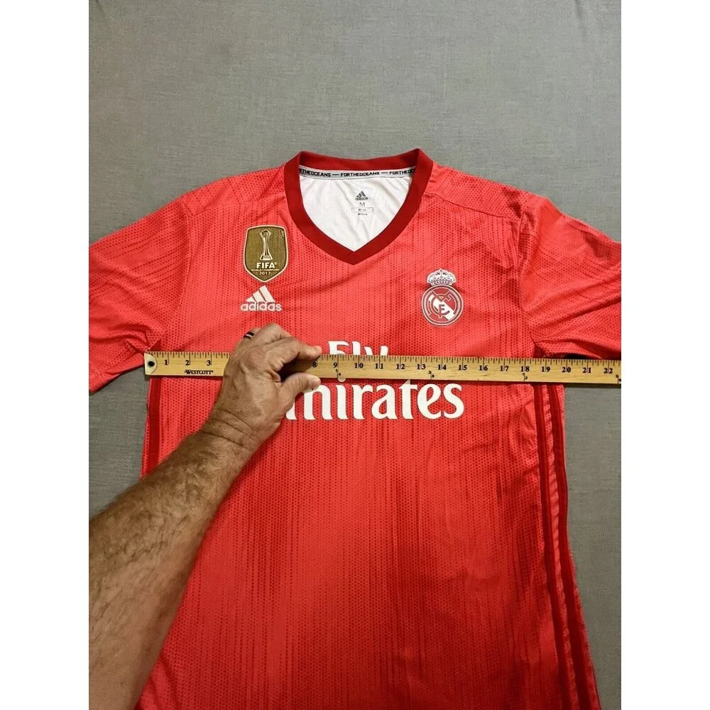 Adidas Fly Emirates‎ FIFA World Champions 2017 Blank Soccer Jersey Mens Medium
